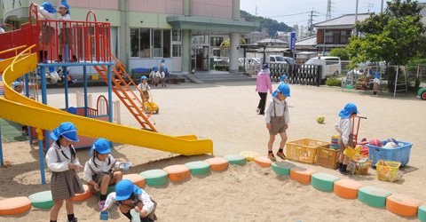 学校法人鳴鼓学園 認定こども園 鳴鼓幼稚園