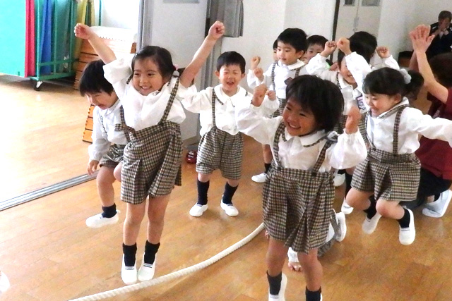 学校法人鳴鼓学園 認定こども園 鳴鼓幼稚園